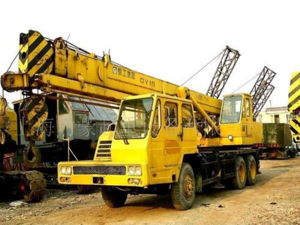 宁江区吊车公司_吊车出租公司的施工注意事项