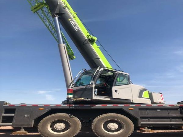 宁江区吊车租赁_怎么维持吊车零部件温度正常